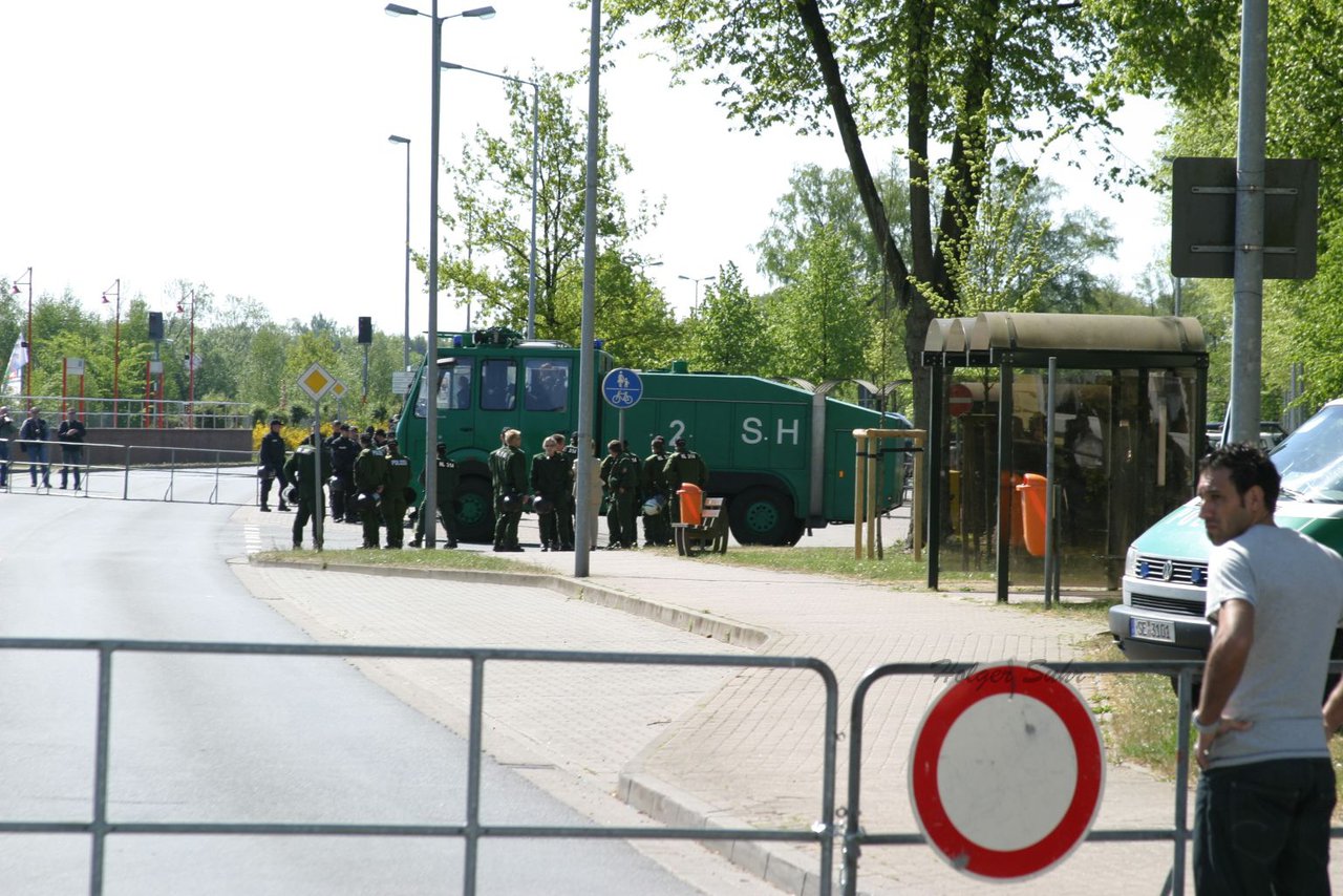 Bild 21 - NPD in Bramstedt am 1.5.07